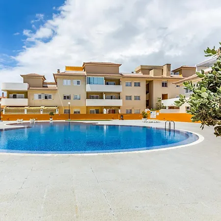 Roof Terrace, Pool Near Güimar