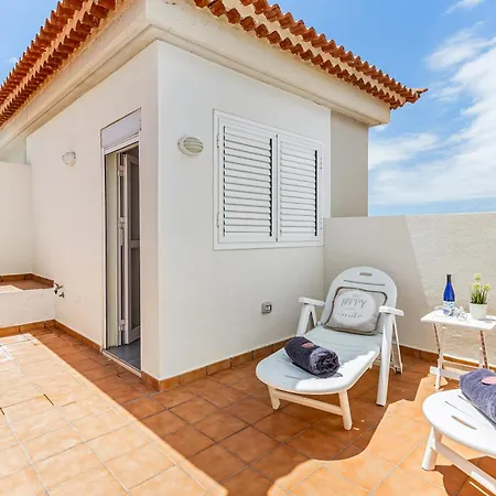 Apartment Roof Terrace, Pool Near